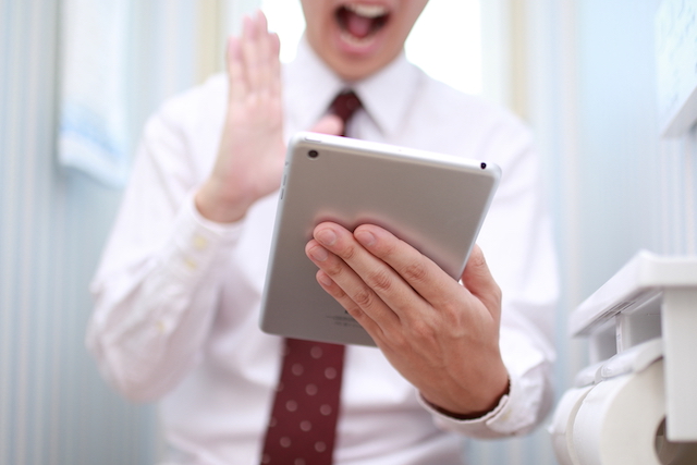 トイレ 小顔トレーニング