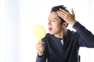 眉毛を早く伸ばす方法とは?失敗しないためのコツも解説